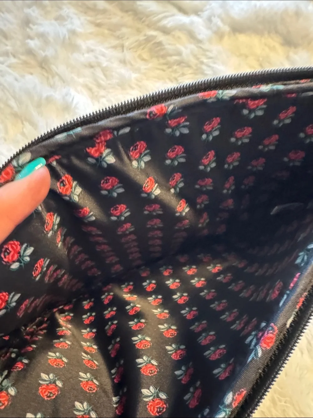 Vera Bradley Black Quilted Sleeve Pouch for tablet